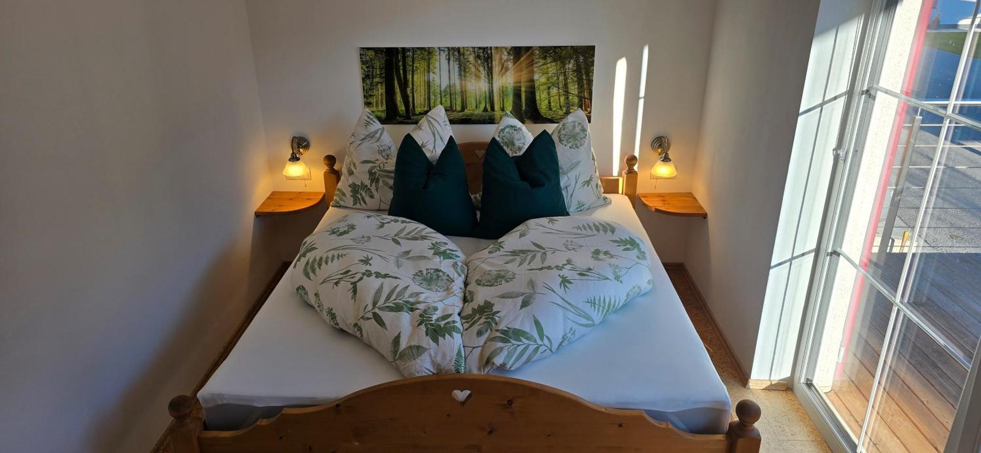 Haus Auszeit Bed & Breakfast Венс Екстериор снимка